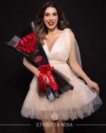 Buque Noite de Rosas