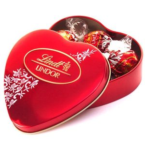 LINDOR Trufas Lata Coração Pequena 50g