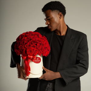 Hat box Red Roses